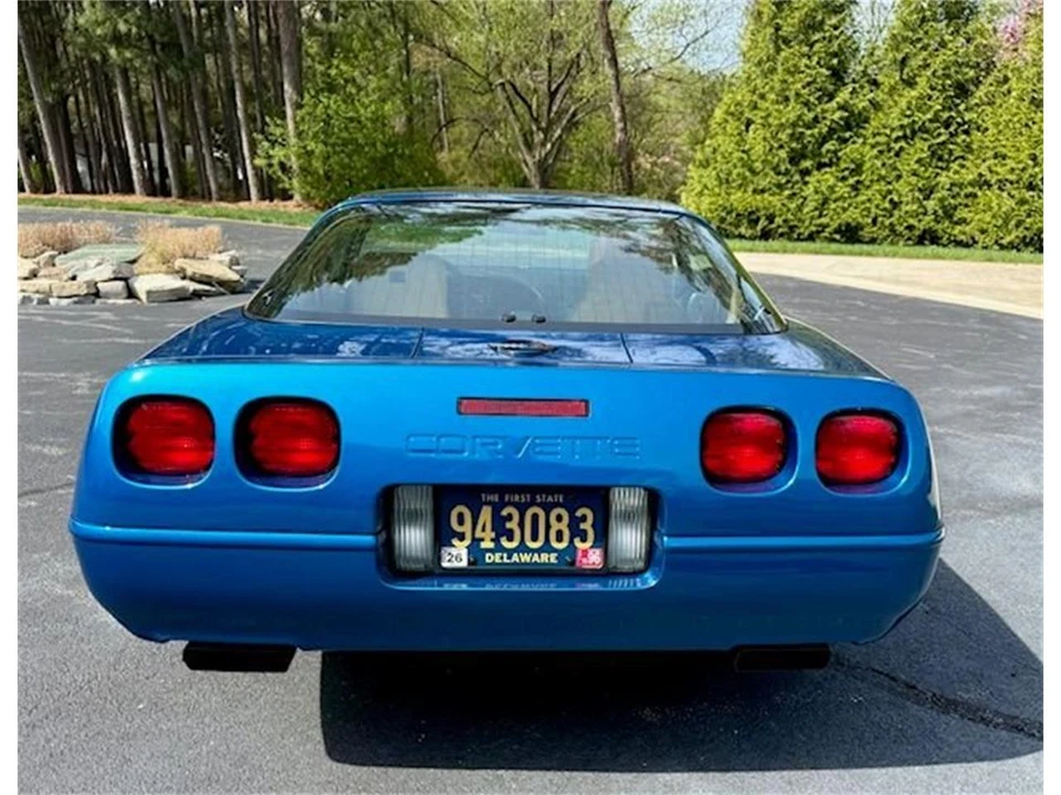 1993 Chevrolet Corvette C4 - Image 6 of 31