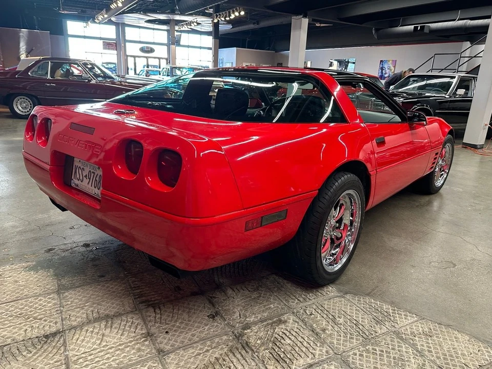 1993 Chevrolet Corvette C4 - Image 10 of 21
