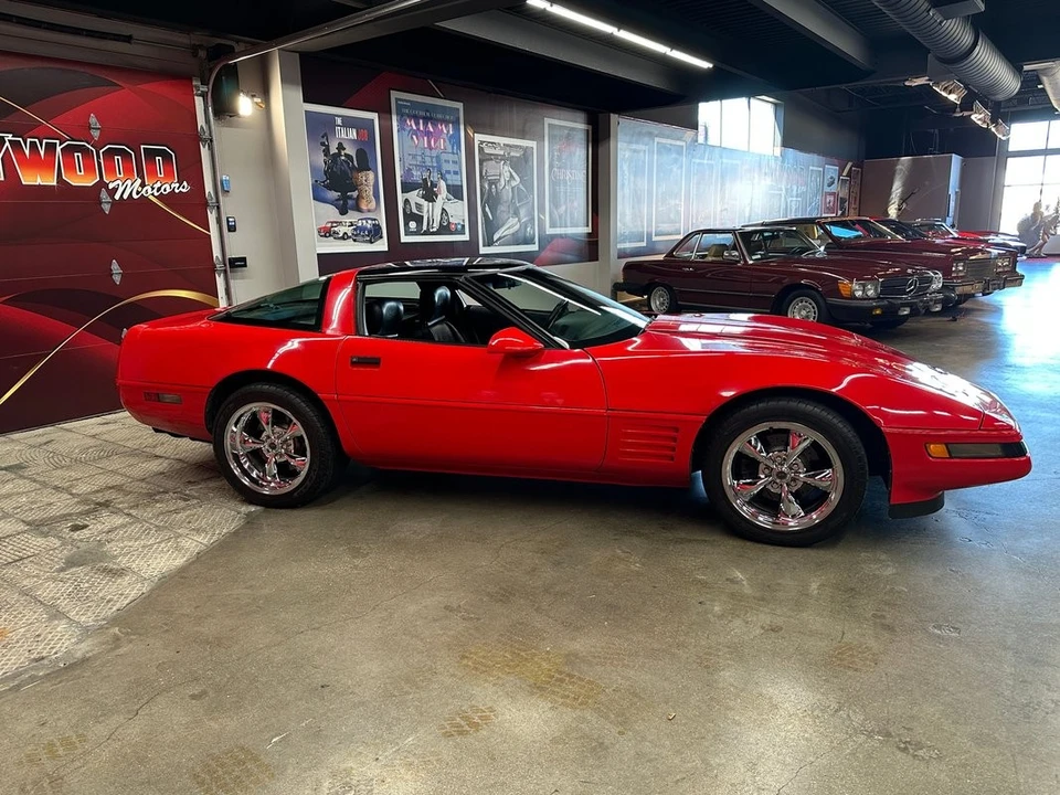 1993 Chevrolet Corvette C4 - Image 7 of 21