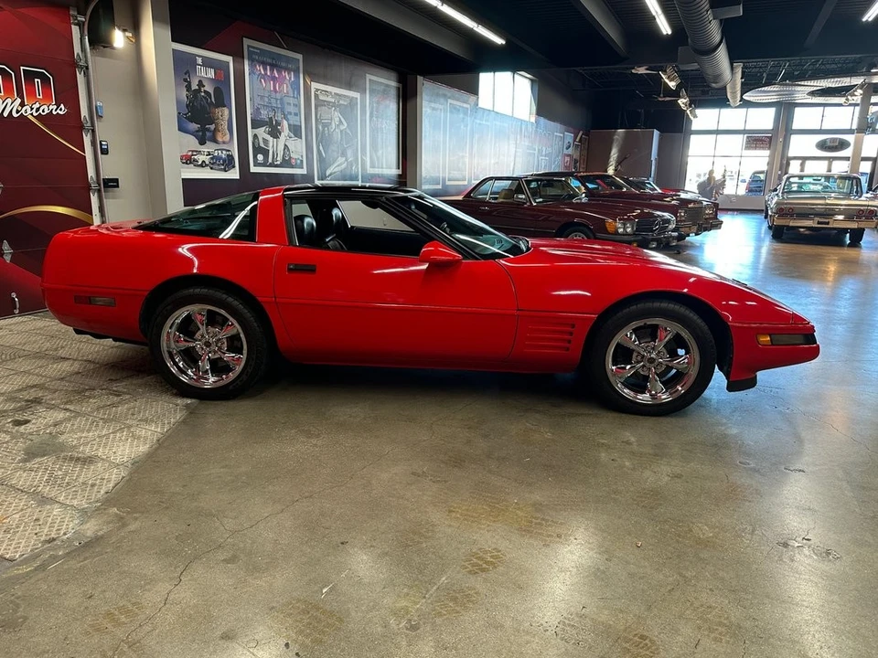 1993 Chevrolet Corvette C4 - Image 8 of 21