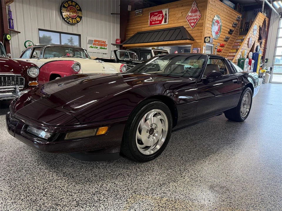 1993 Chevrolet Corvette C4 - Image 5 of 31
