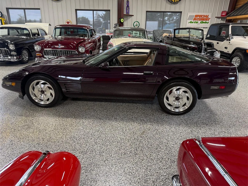1993 Chevrolet Corvette C4 - Image 6 of 31