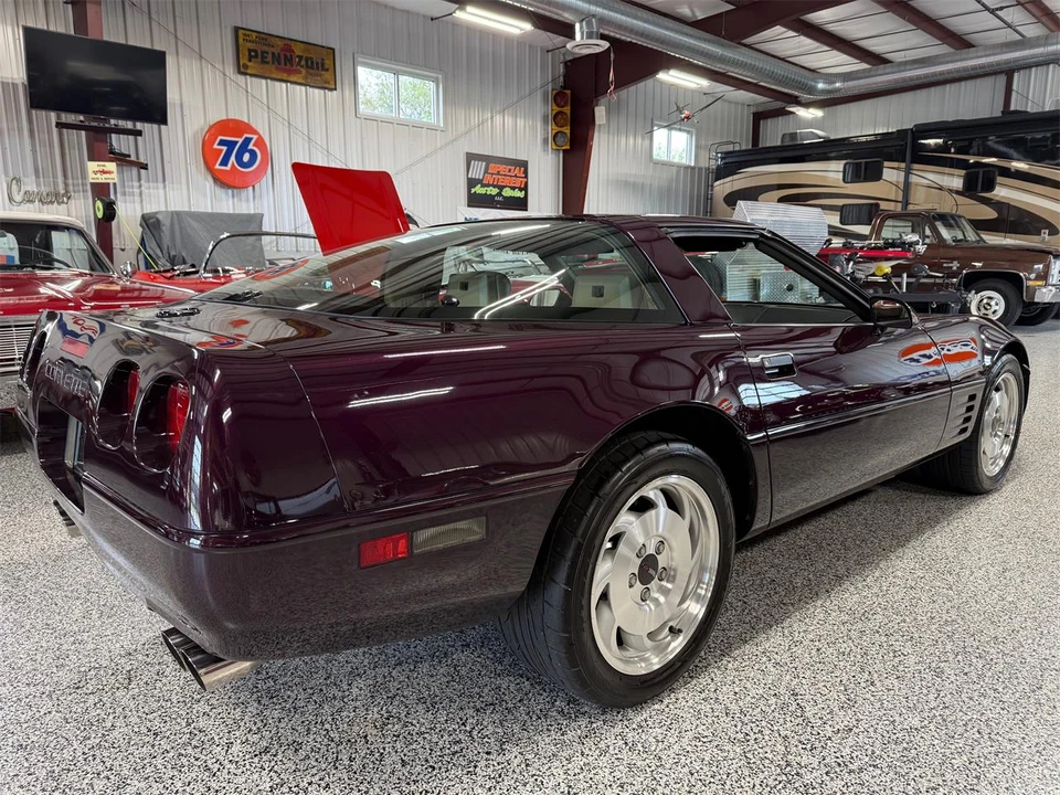 1993 Chevrolet Corvette C4 - Image 10 of 31