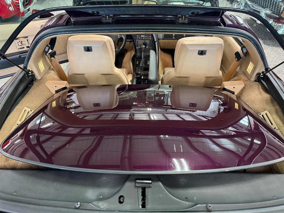 1993 Chevrolet Corvette C4 - Image 15 of 31