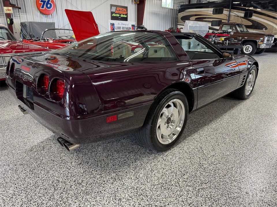 1993 Chevrolet Corvette C4 - Image 4 of 31