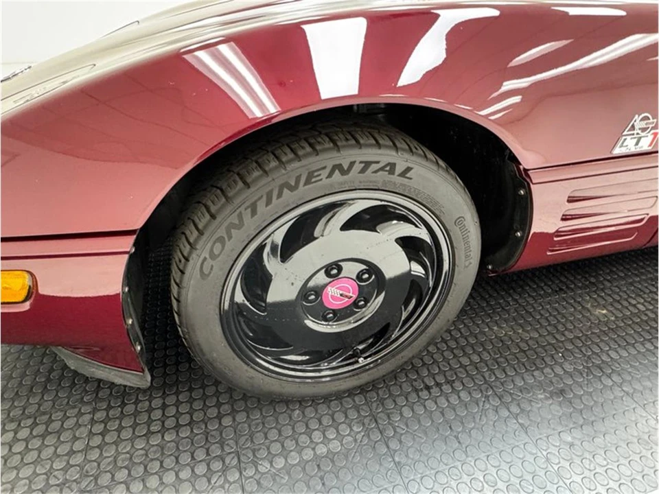 1993 Chevrolet Corvette C4 - Image 14 of 31