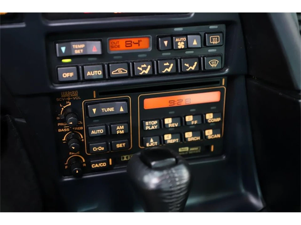 1993 Chevrolet Corvette C4 - Image 21 of 31