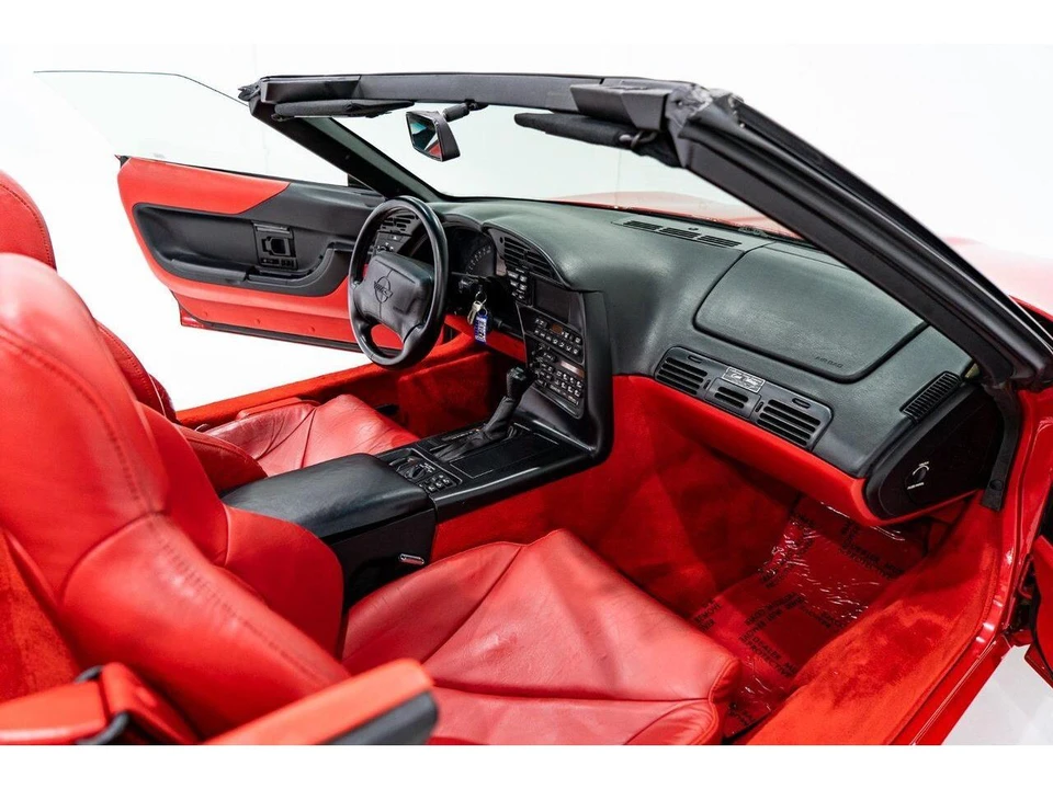 1993 Chevrolet Corvette C4 - Image 9 of 31