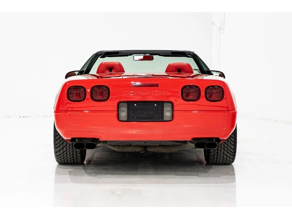 1993 Chevrolet Corvette C4 - Image 2 of 31