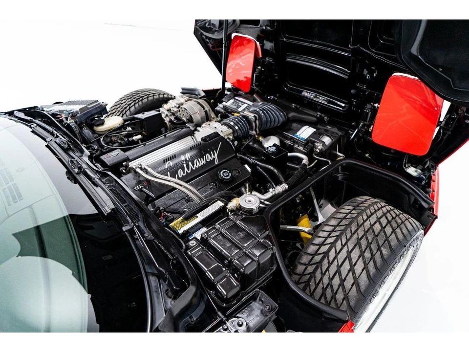 1993 Chevrolet Corvette C4 - Image 18 of 31
