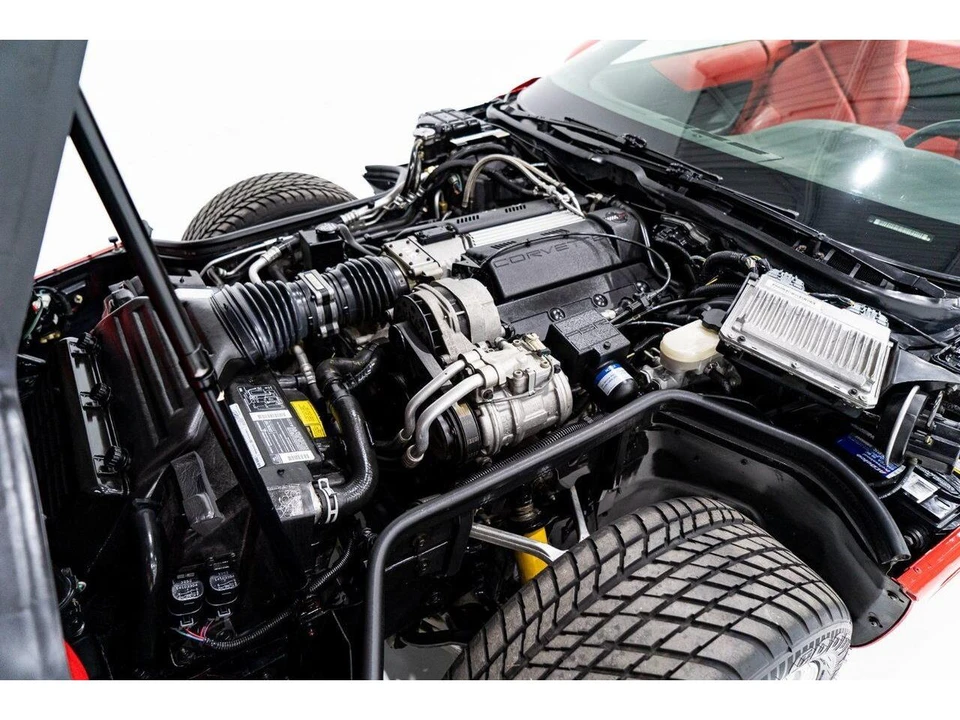 1993 Chevrolet Corvette C4 - Image 16 of 31