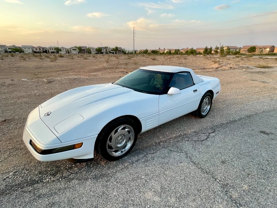 1993 Chevrolet Corvette C4 - Image 6 of 21
