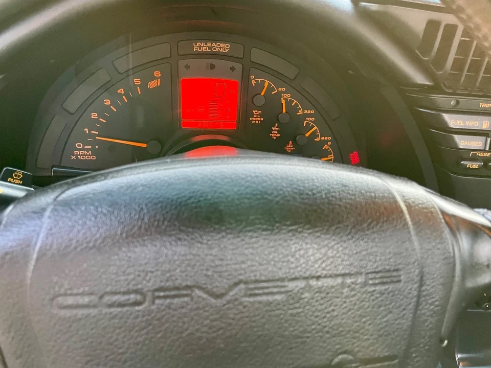 1993 Chevrolet Corvette C4 - Image 12 of 21