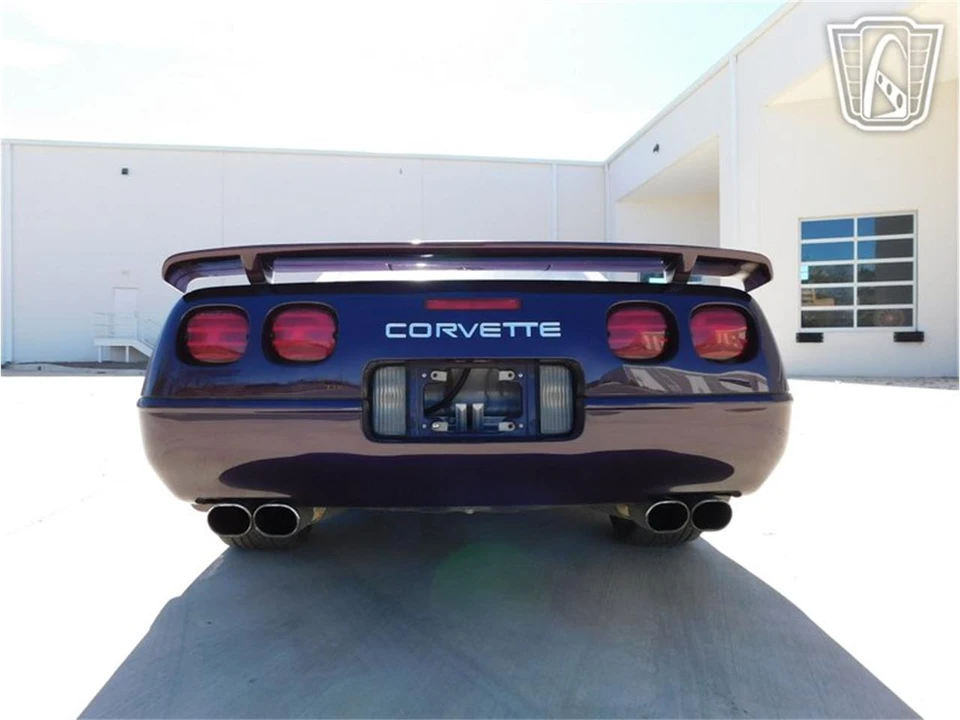 1993 Chevrolet Corvette C4 - Image 21 of 31
