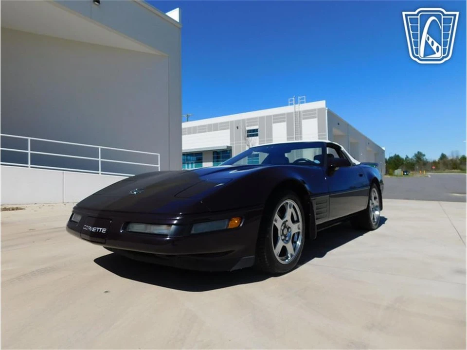1993 Chevrolet Corvette C4 - Image 6 of 31