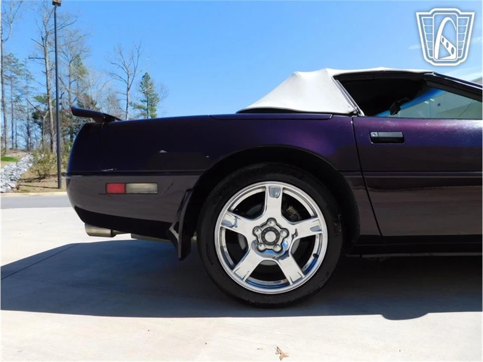 1993 Chevrolet Corvette C4 - Image 27 of 31