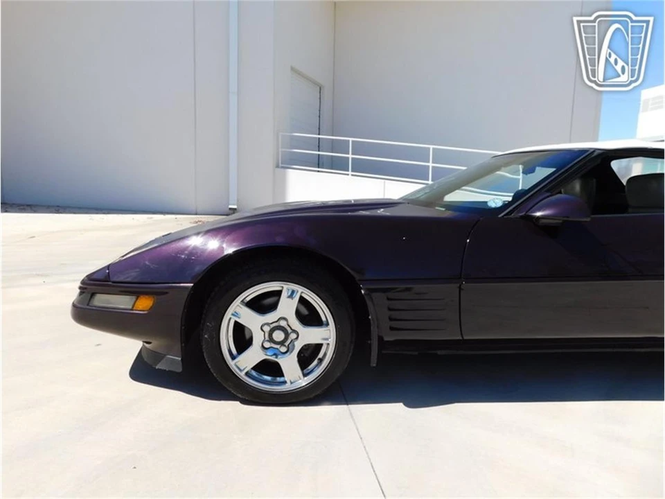 1993 Chevrolet Corvette C4 - Image 10 of 31