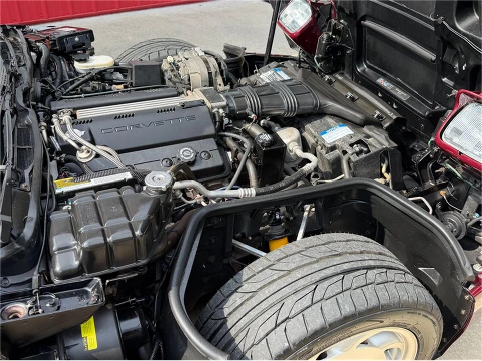 1993 Chevrolet Corvette C4 - Image 28 of 31