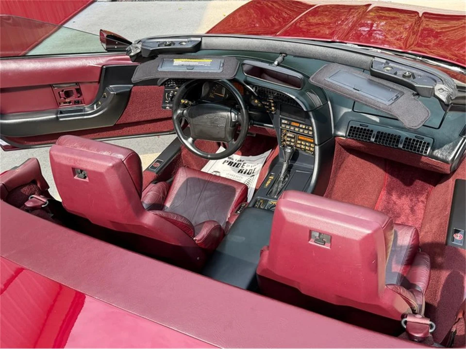 1993 Chevrolet Corvette C4 - Image 20 of 31