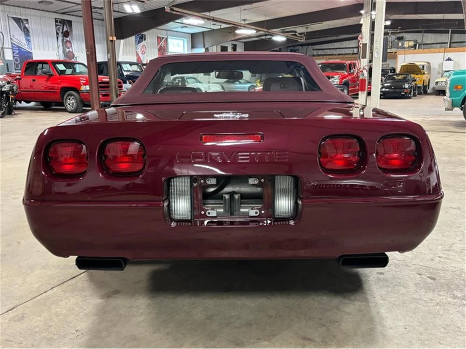 1993 Chevrolet Corvette C4 - Image 5 of 31