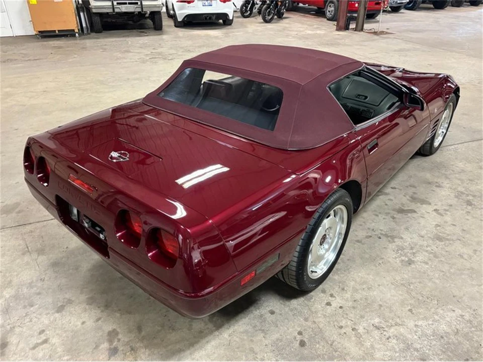 1993 Chevrolet Corvette C4 - Image 18 of 31