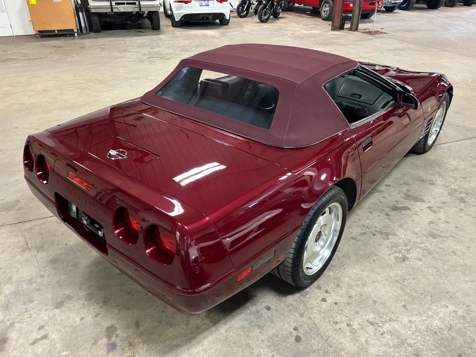 1993 Chevrolet Corvette C4 - Image 18 of 31