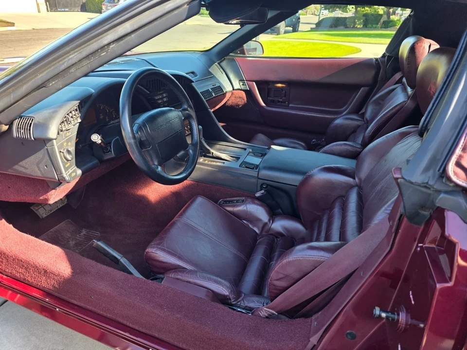1993 Chevrolet Corvette C4 - Image 19 of 21