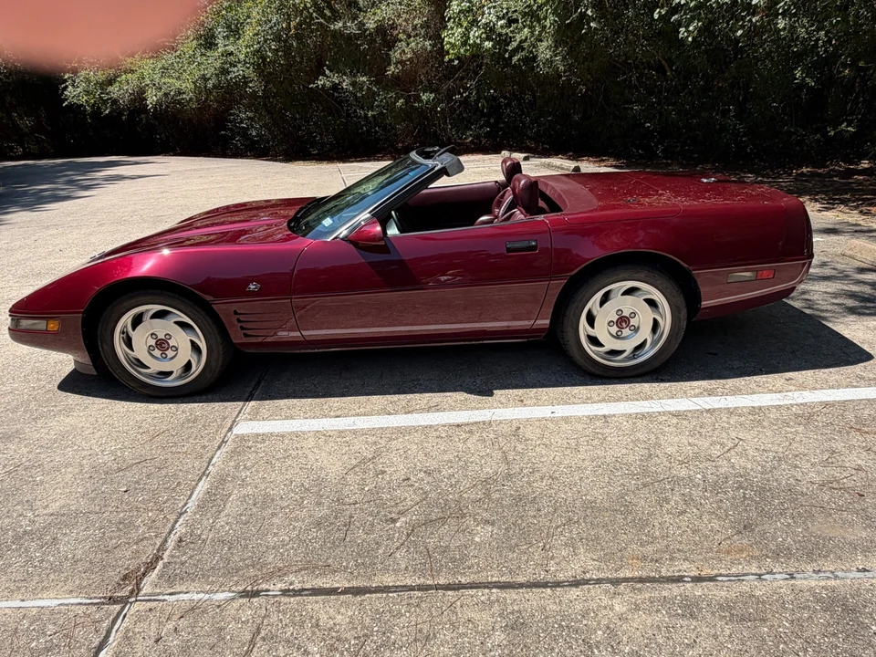 1993 Chevrolet Corvette C4 - Image 12 of 19