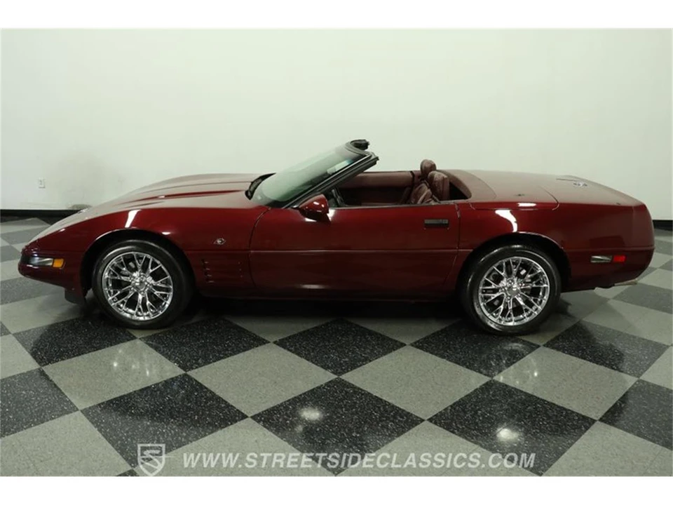 1993 Chevrolet Corvette C4 - Image 2 of 31