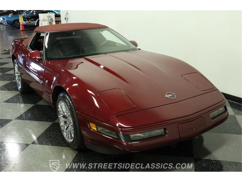 1993 Chevrolet Corvette C4 - Image 15 of 31