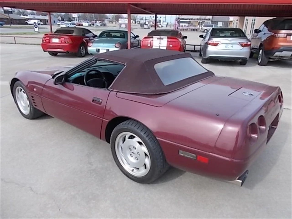 1993 Chevrolet Corvette C4 - Image 3 of 15