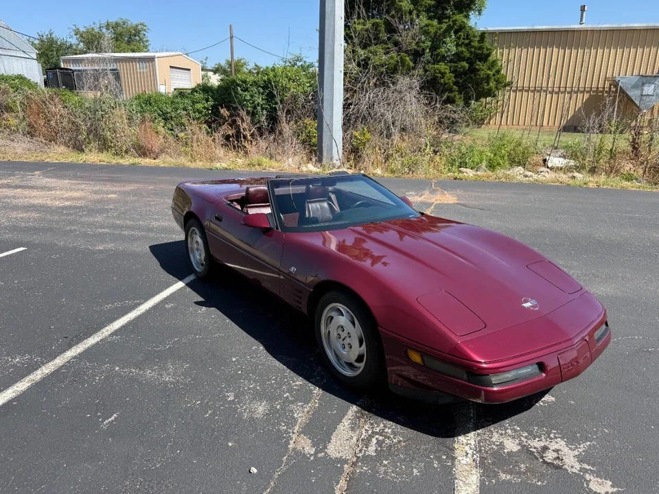 1993 Chevrolet Corvette C4 - Image 4 of 31