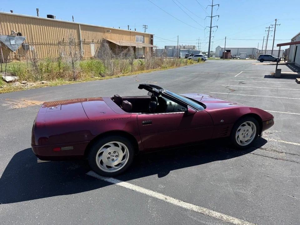 1993 Chevrolet Corvette C4 - Image 17 of 31