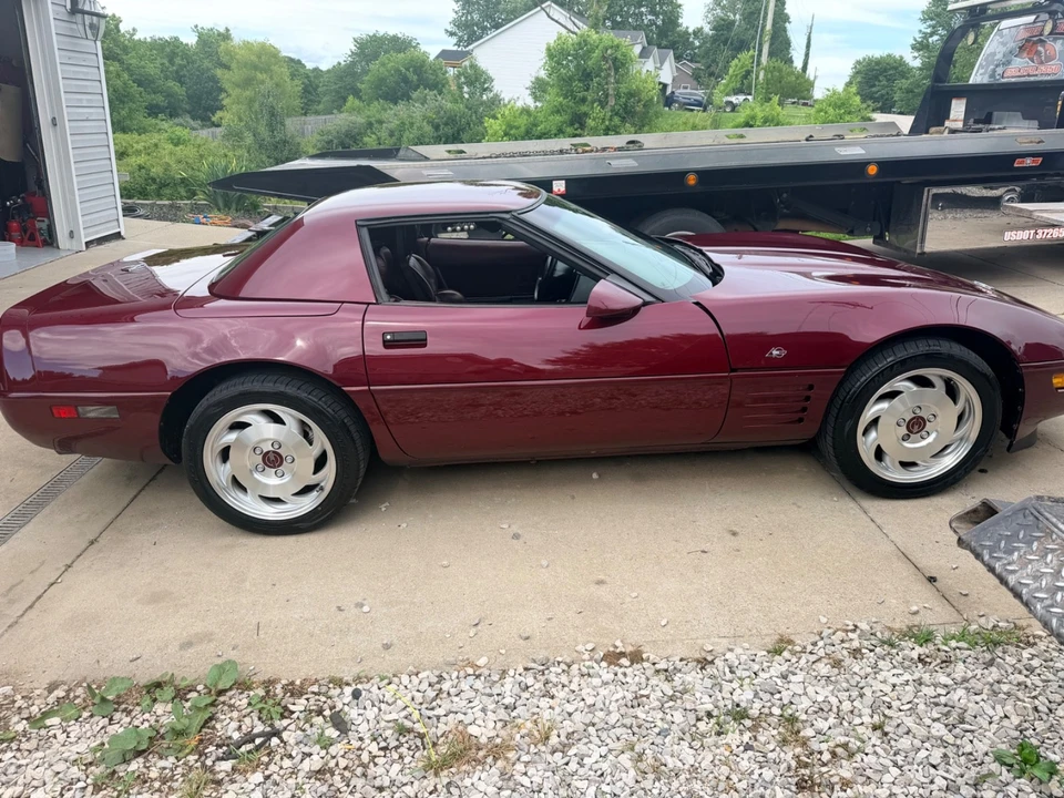 1993 Chevrolet Corvette C4 - Image 2 of 15