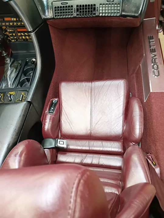 1993 Chevrolet Corvette C4 - Image 10 of 15