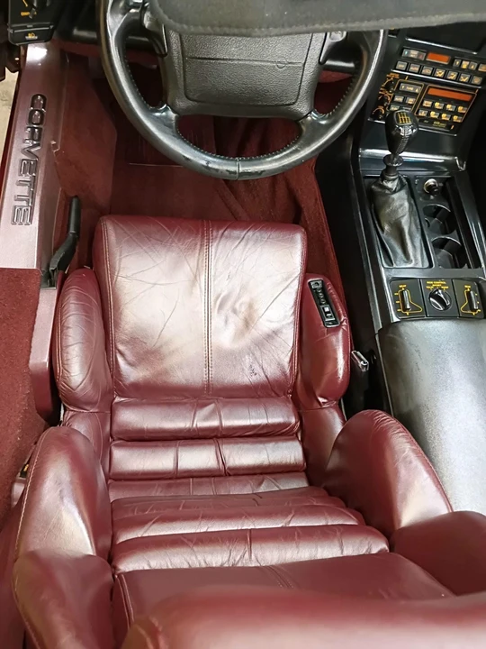 1993 Chevrolet Corvette C4 - Image 9 of 15