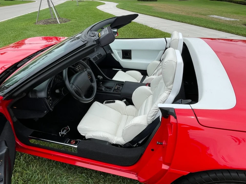 1993 Chevrolet Corvette C4 - Image 14 of 21