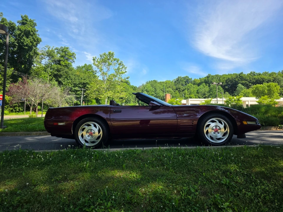 1993 Chevrolet Corvette C4 - Image 8 of 28