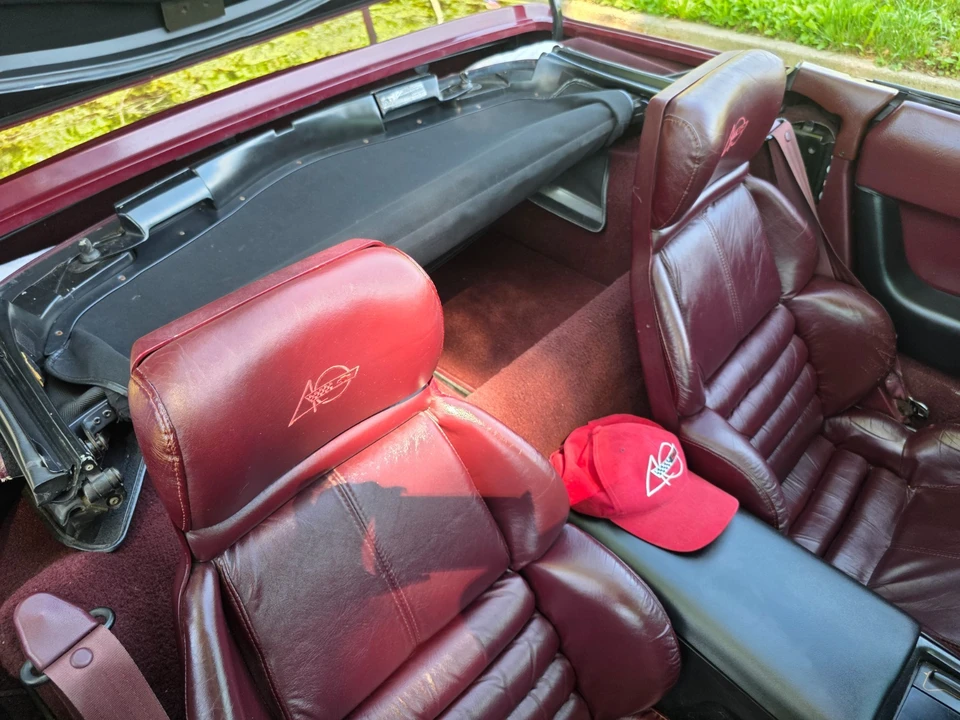 1993 Chevrolet Corvette C4 - Image 18 of 28