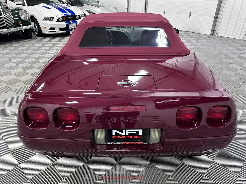 1993 Chevrolet Corvette C4 - Image 17 of 31