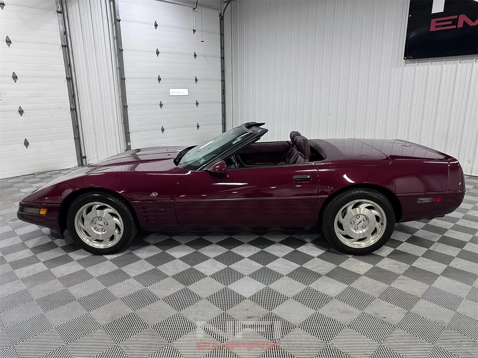 1993 Chevrolet Corvette C4 - Image 3 of 31