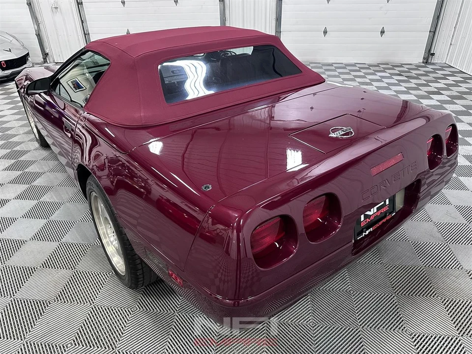 1993 Chevrolet Corvette C4 - Image 19 of 31