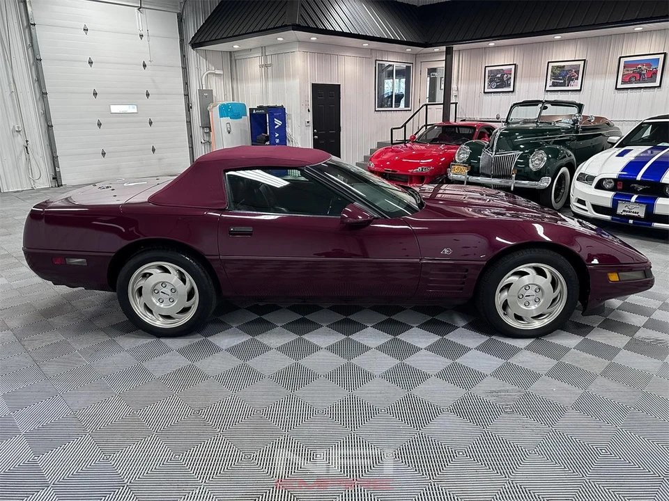1993 Chevrolet Corvette C4 - Image 13 of 31