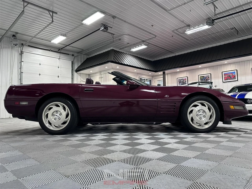 1993 Chevrolet Corvette C4 - Image 26 of 31