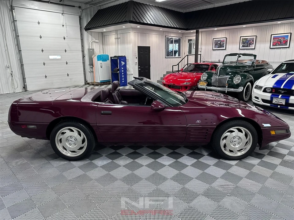 1993 Chevrolet Corvette C4 - Image 12 of 31