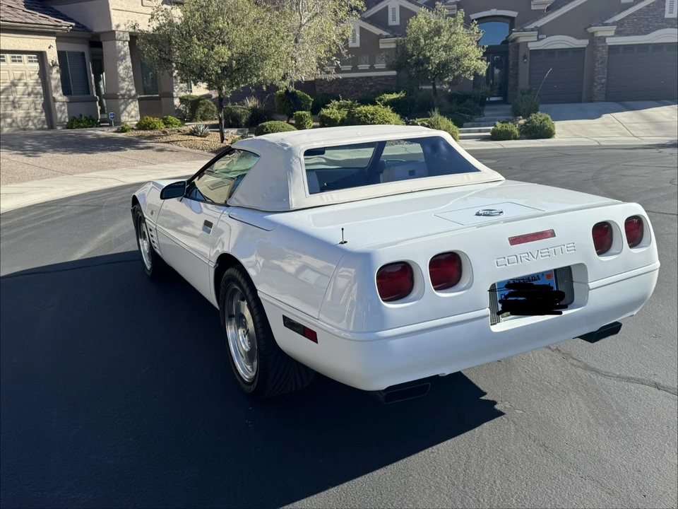1993 Chevrolet Corvette C4 - Image 3 of 23