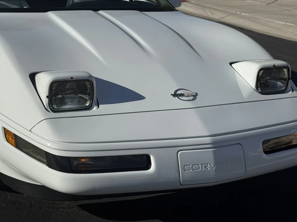 1993 Chevrolet Corvette C4 - Image 7 of 23