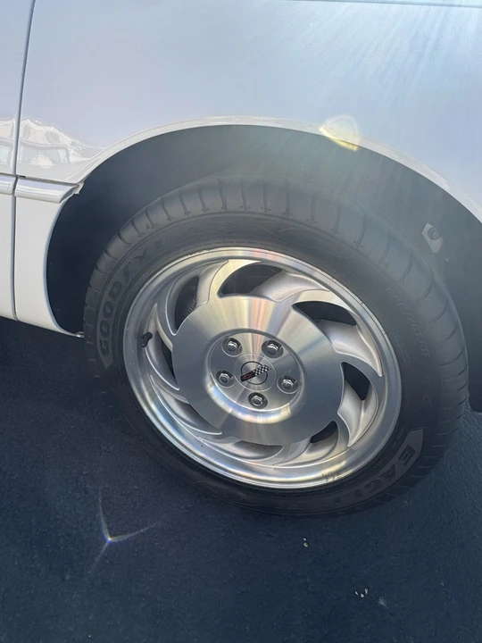 1993 Chevrolet Corvette C4 - Image 19 of 23
