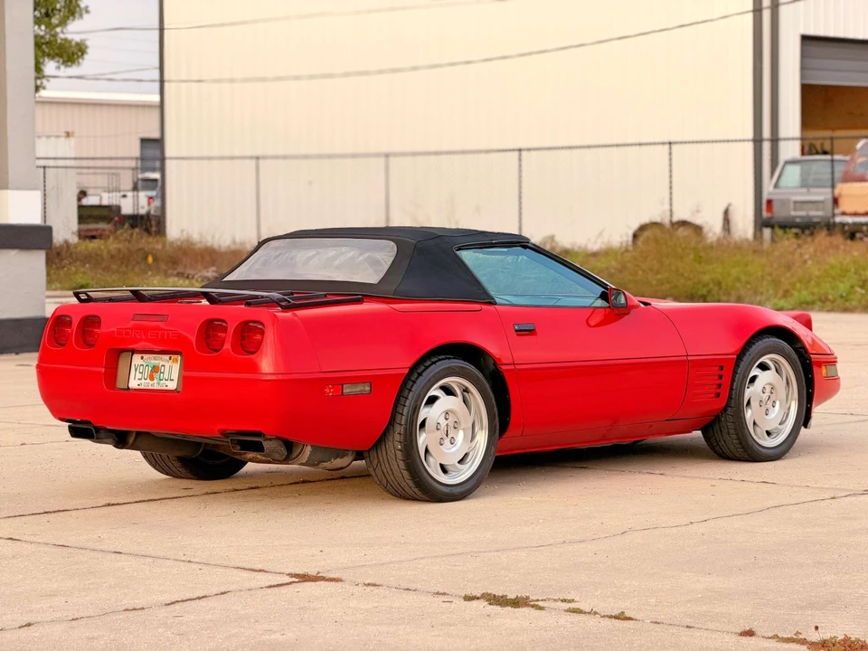 1993 Chevrolet Corvette C4 - Image 19 of 21