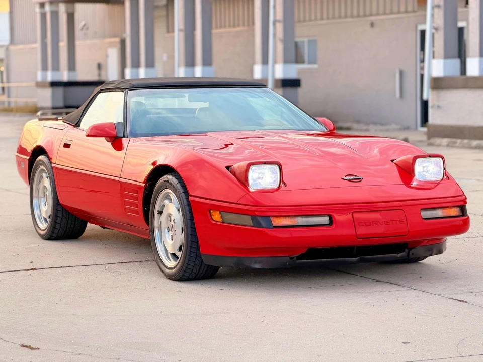 1993 Chevrolet Corvette C4 - Image 17 of 21